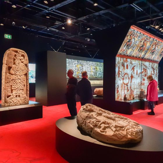 maya exhibition architecture and stelae